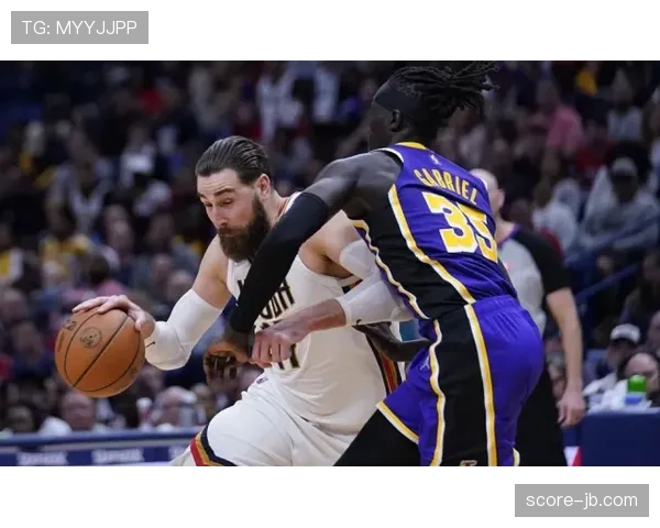 国王防守体系崩塌:近10场场均失分124.8分,篮板保护联盟垫底 国王防守体系崩塌:近10场场均失分124.8分,篮板保护联盟垫底